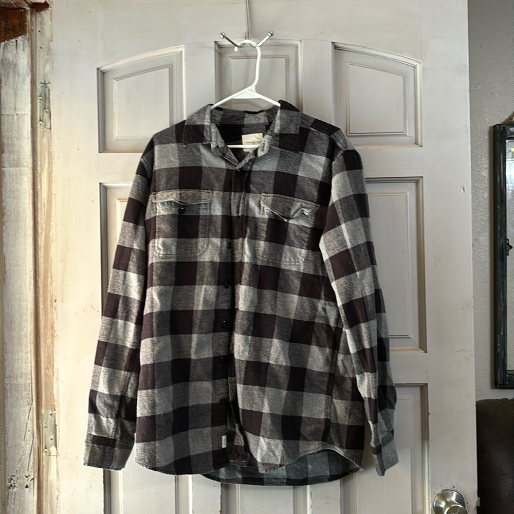 Men’s American Eagle button down shirt